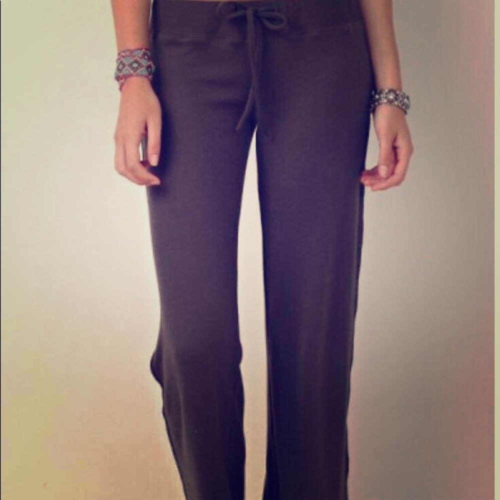 New charcoal drawstring pants